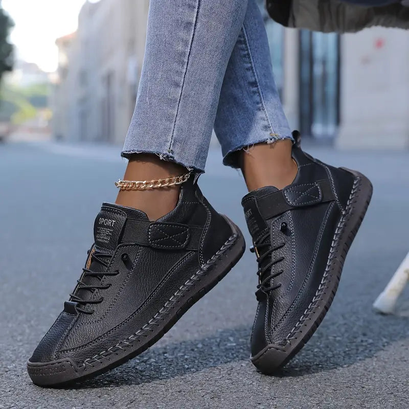 Women’s Casual Sneakers