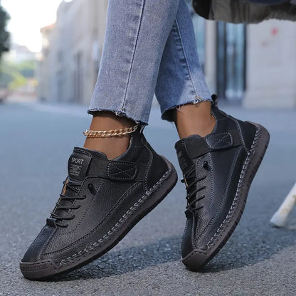 Women’s Casual Sneakers