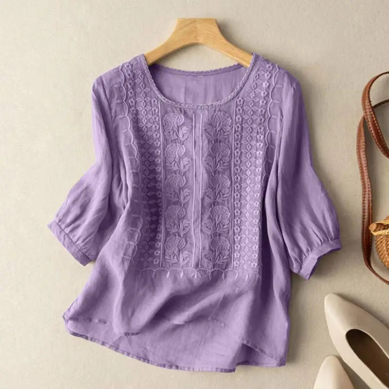 Women’s Embroidered Relaxed-Fit Blouse