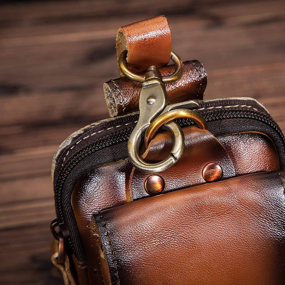 Men’s Leather Waist Bag
