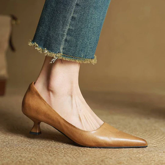 Women's Pointed-Toe Pumps with Mid-Block Heel