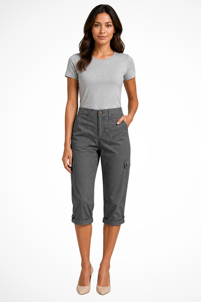 Women’s Cropped Cargo Pants